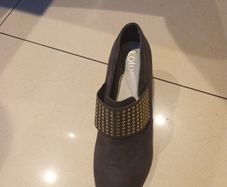 Lotus Shoes.   Size: 7. New- No Tag.