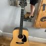 acoustic guitar Image 4