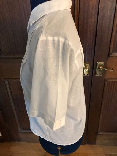 White Short Sleeve V-neck Blouse - Size 10