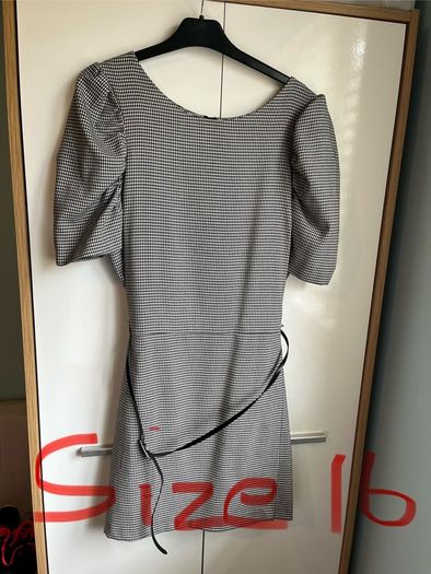 Ladies Dresses