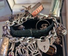 charm bracelet vintage