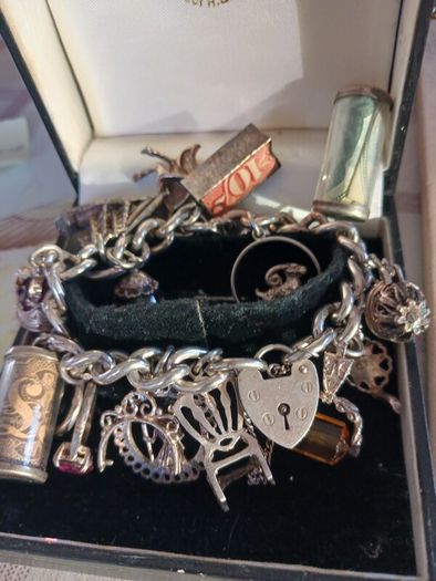 charm bracelet vintage