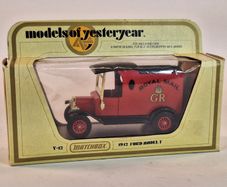 Matchbox Models of yesteryear Diecast Model Y-12 1912 Ford Model T Roal Mail GB