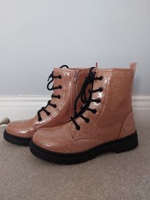 Boots girls
