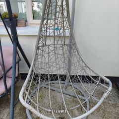 Garden egg swing