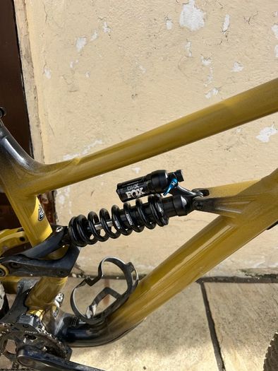 2025 Specialized status 2 170
