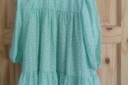Girls dress aged 6-7