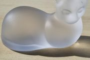 Lenox - a cat figurine made of frosted crystal glass