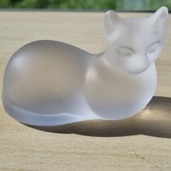 Lenox - a cat figurine made of frosted crystal glass