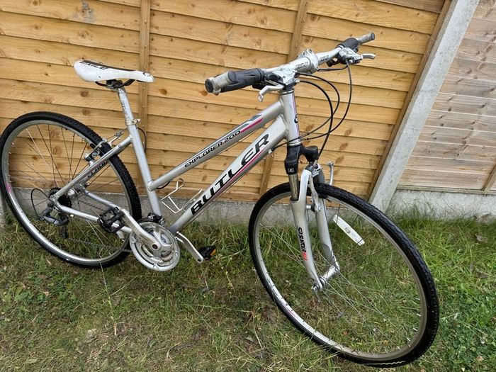 28" inch aluminium bikes in perfect condition