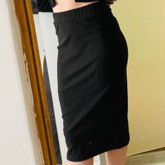 Slim Black Pencil Skirt size S (36)