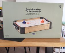 Air Hockey Table