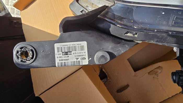 hyundai i20 2020 front light