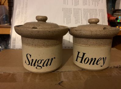 Sugar & Honey Pottery Set