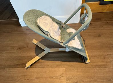 Baby Seat/ Bouncer