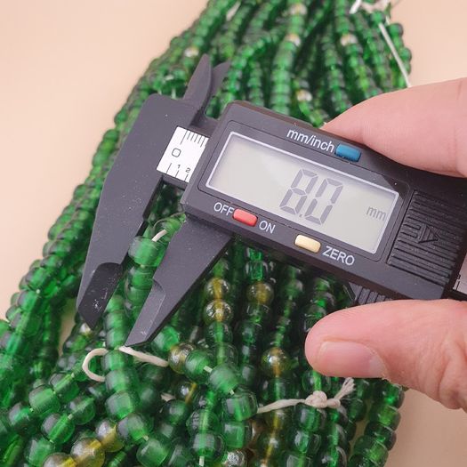 Vintage African style Green Glass Beads Necklace 24 inches