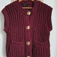 Zara Sleeveless Cardigan Size Medium