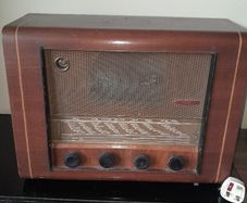 Vintage Pye Radio