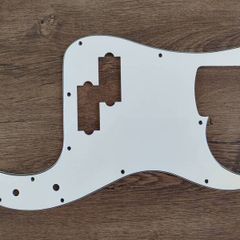 fender precision pickguard