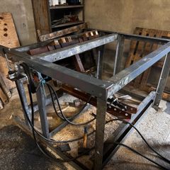 Pallet dismantler