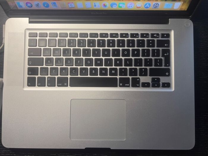 Apple Macbook Pro Early 2011 15-inch, Quad Core I7 16gb ram 1TB Ms Office Logic Pro Final Cut