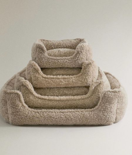 Zara dog bed