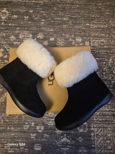 Ugg