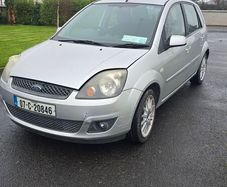 Ford Fiesta breaking