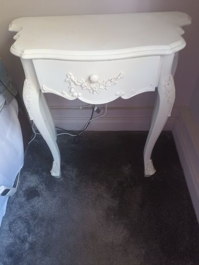 Bedside table