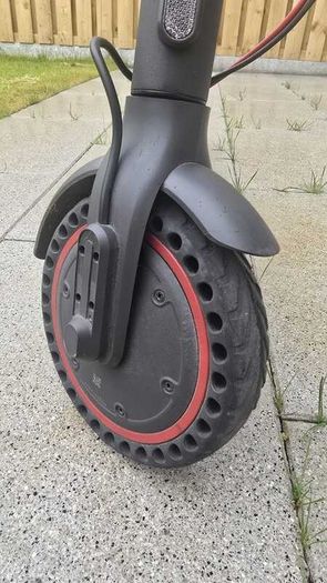 Xiaomi Mi Electric Scooter Pro 2 with Solid Tyres + Charger + Accessories
