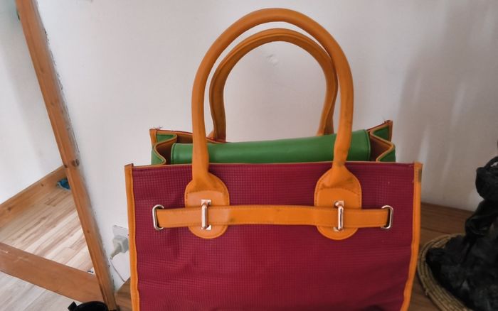 ladies handbag