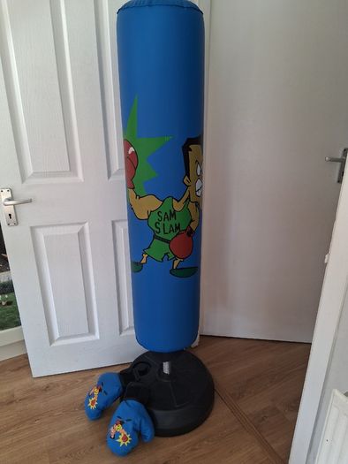 Boxing stand