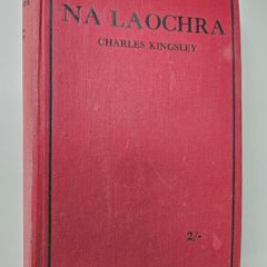 Na Laochra (1933) - Vintage Irish Language Book