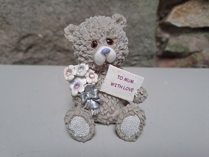 To Mum with love figurine