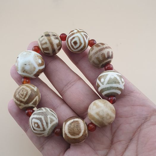 Vintage Burmese Pumtek Pyu Petrified Wood Beads Bracelet