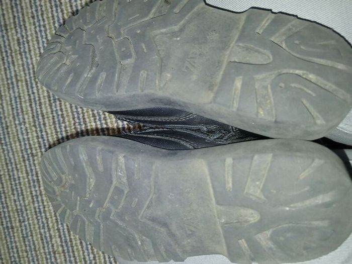 girls footwear