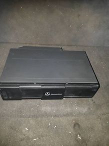 Genuine Oem 2005-2010 Mercedes Clk  W209 6 Disc Cd Changer A2038703389