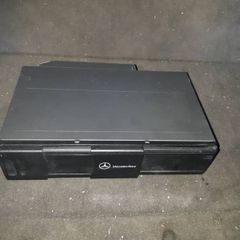 Genuine Oem 2005-2010 Mercedes Clk  W209 6 Disc Cd Changer A2038703389