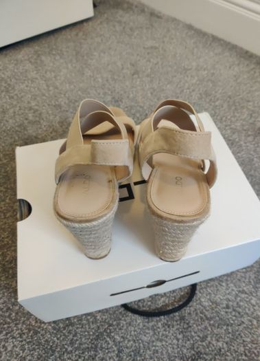 Aldo shoes Size 6
