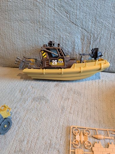 Army toys
