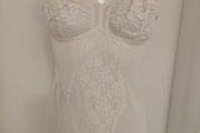 Brand new Shapewear skin tone Naturana body suit cup UK40 B EU90B Postage included