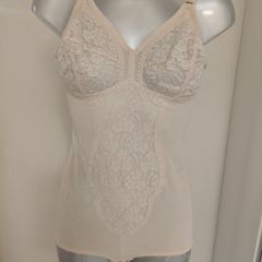 Brand new Shapewear skin tone Naturana body suit cup UK40 B EU90B Postage included
