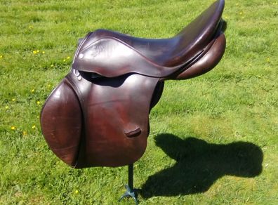 Berney Bros GP Saddle 17.5 inch