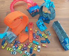 Large Hot Wheels playset bundle with truck and 30 die-cast cars