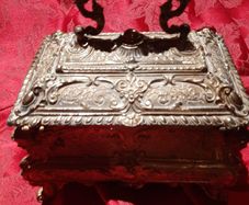 new antique bronze/brass? jewellery box