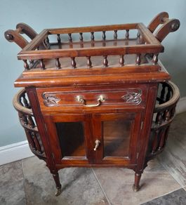 Vintage Drinks/Tea cabinet