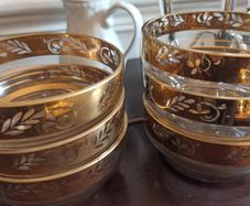 Gilded Glass Bowls & Serving Bowl