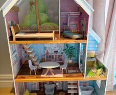 kidkraft dollhouse