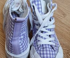 Size 5 - A Lovely Pair of Hi Top Platform Trainers - #