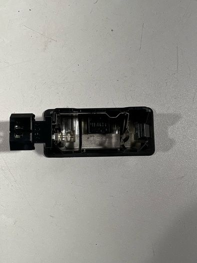 Genuine Bmw E46 E90 E91 E92 E39 E60 E61 E71 Registration Plate Light 7165646 A3l2b927g